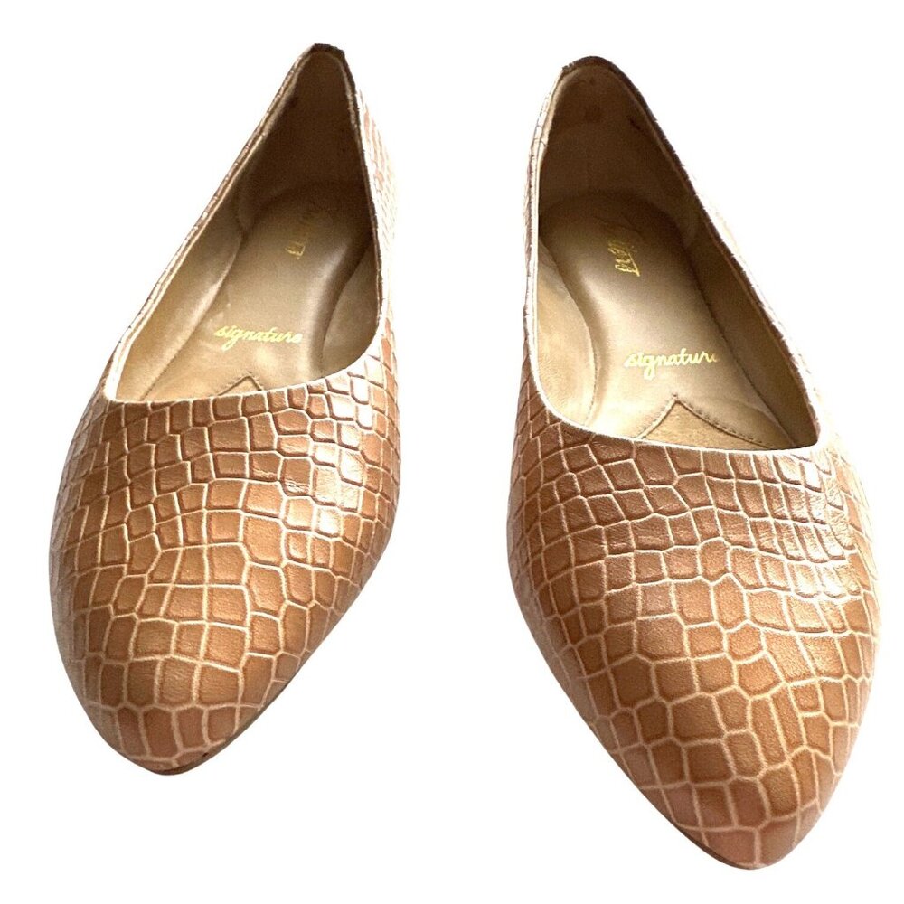 Trotters Leather Flats Cream Crocodile Embossed Ballet Taupe Pointed Toe 8.5N - Picture 7 of 8